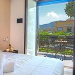 Studio83 Bed & Breakfast Pompeji
