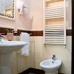 Bed & Breakfast Studio83