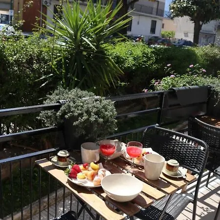 Studio83 Bed and Breakfast Πομπηία