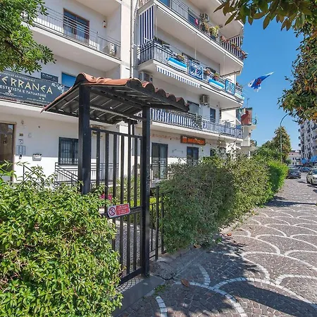 Studio83 Couette-café