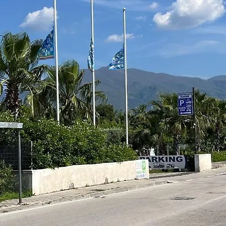 Couette-café Studio83