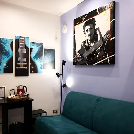 Studio83 Bed and Breakfast