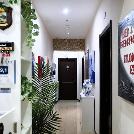 Bed and Breakfast Studio83 Πομπηία
