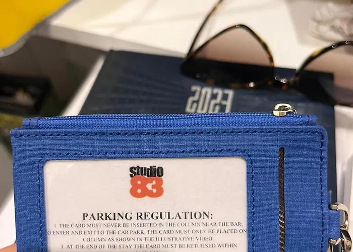 Bed & Breakfast Studio83