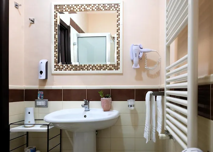 Alojamento de Acomodação e Pequeno-almoço Studio83 Pompeia