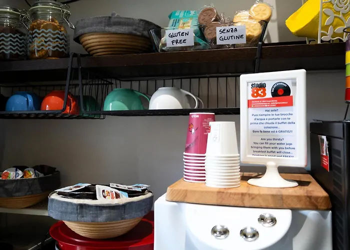 Alojamento de Acomodação e Pequeno-almoço Studio83 Pompeia